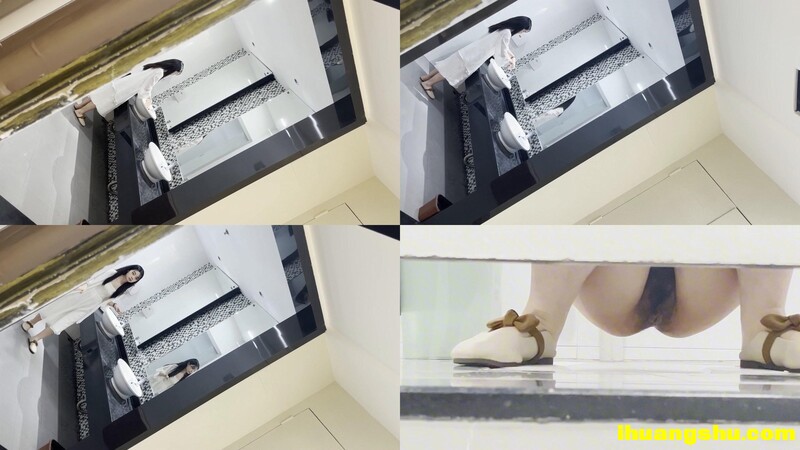 十二月最新精品厕拍附近酒吧女厕后拍尿尿两个喝高呕吐[MP4/590MB/windfiles]