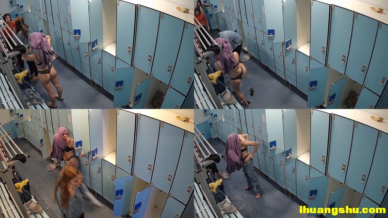 外国语女澡堂暗藏摄像头偷拍女换衣服还趁没人的时候溜进去捡漏[MP4/467MB/windfiles]